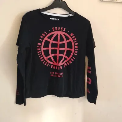 🧜🎉 GUESS Taille 8 ans Tee shirt manches longues noir et rouge moucheté NP 39 e